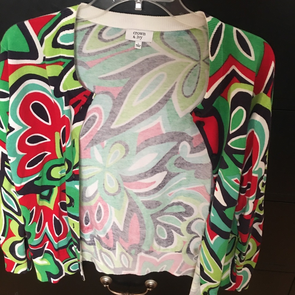 Women’s crown and ivy cardigan